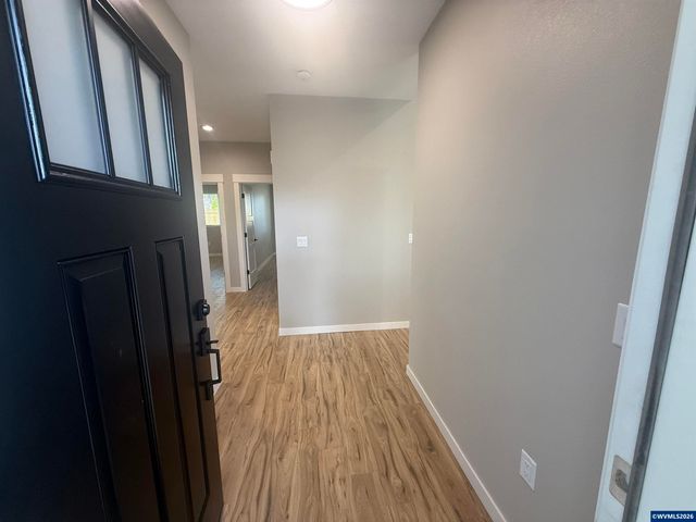 4455 Matthews Lp S, Salem, OR 97302