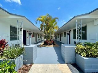 13035 Emerald Dr 353, North Miami, FL 33181