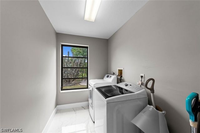 17209 Castleview DR, North Fort Myers, FL 33917