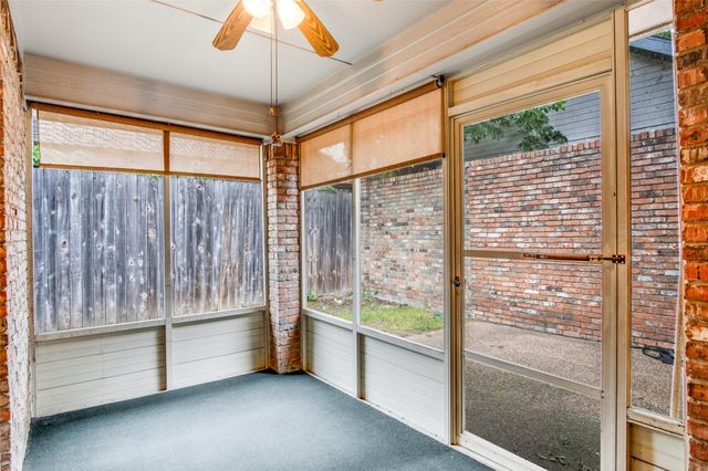 9131 Valley Chapel Lane, Dallas, TX 75220