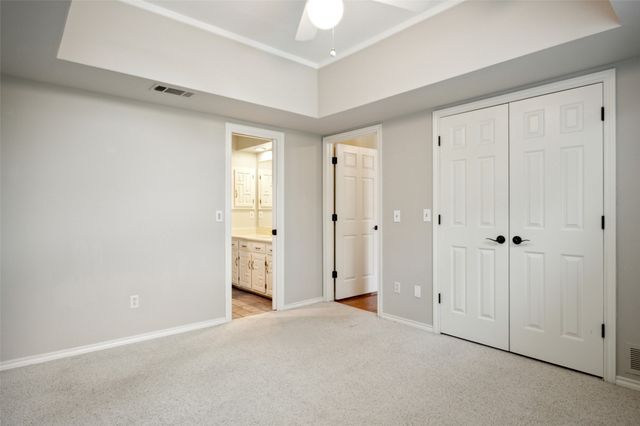 9131 Valley Chapel Lane, Dallas, TX 75220