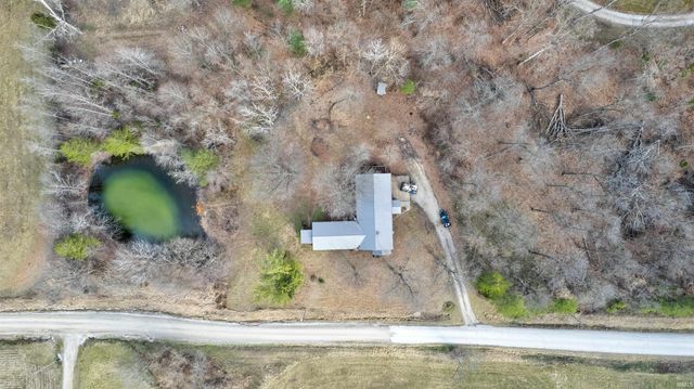11695 N CR 1200 E, Evanston, IN 47531