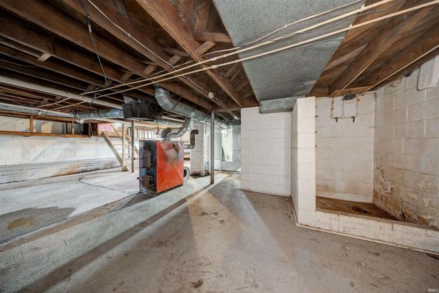 11695 N CR 1200 E, Evanston, IN 47531
