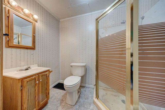11695 N CR 1200 E, Evanston, IN 47531