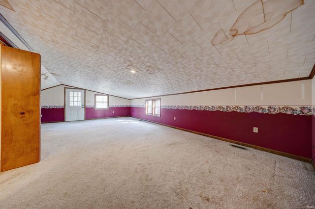 11695 N CR 1200 E, Evanston, IN 47531