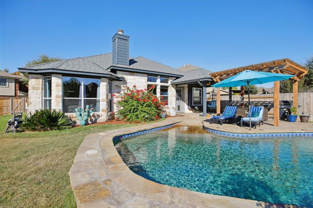 2803 Angelina DR, Round Rock, TX 78665