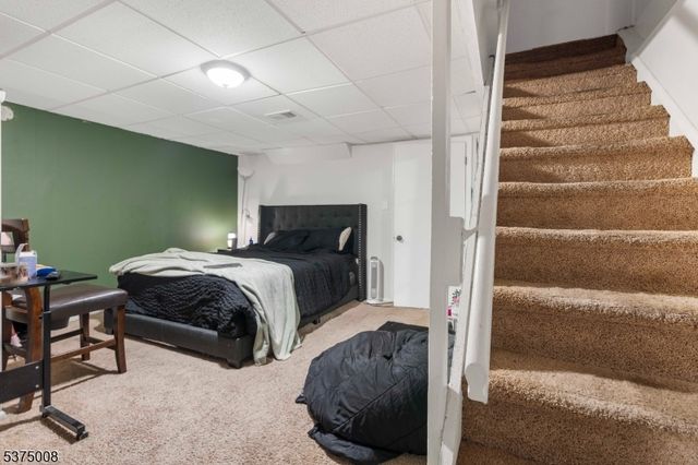 675 R Garden St 18, Elizabeth City, NJ 07202