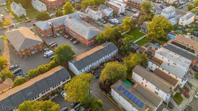 675 R Garden St 18, Elizabeth City, NJ 07202