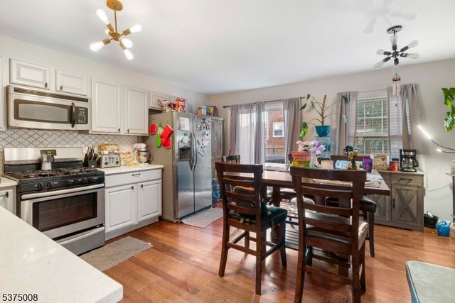 675 R Garden St 18, Elizabeth City, NJ 07202