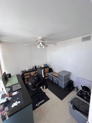 2001 Atlantic Shores Boulevard 504, Hallandale Beach, FL 33009