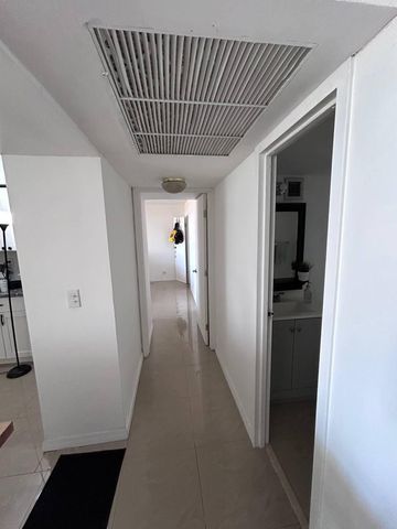 2001 Atlantic Shores Boulevard 504, Hallandale Beach, FL 33009