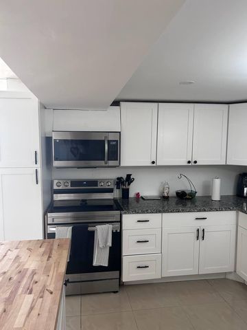 2001 Atlantic Shores Boulevard 504, Hallandale Beach, FL 33009