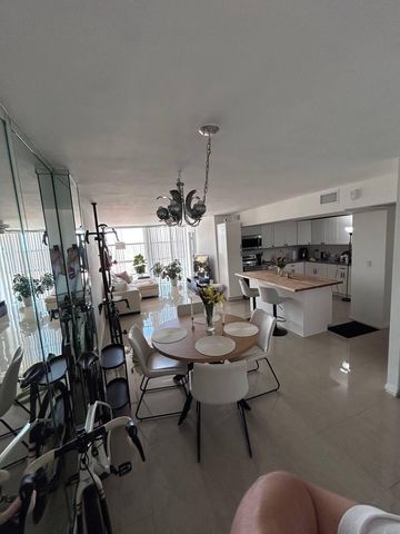 2001 Atlantic Shores Boulevard 504, Hallandale Beach, FL 33009