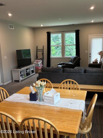 147 Harvest Moon Ct, Shepherdsville, KY 40165