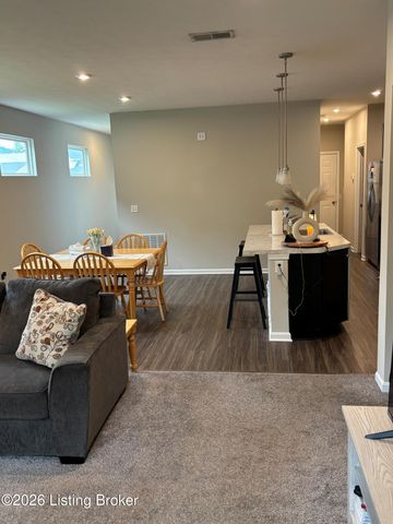 147 Harvest Moon Ct, Shepherdsville, KY 40165