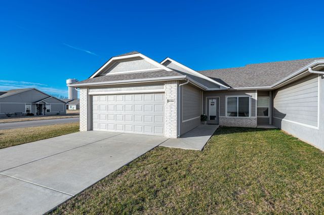 8104-8106 E 34th Ct S, Wichita, KS 67210