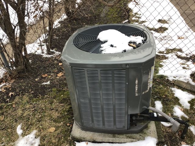 8454 Monticello Avenue, Skokie, IL 60076