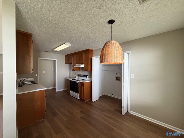 2536 Clovis Drive, Huntsville, AL 35803