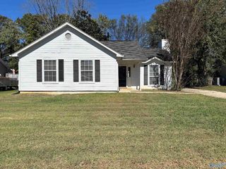 2536 Clovis Drive, Huntsville, AL 35803