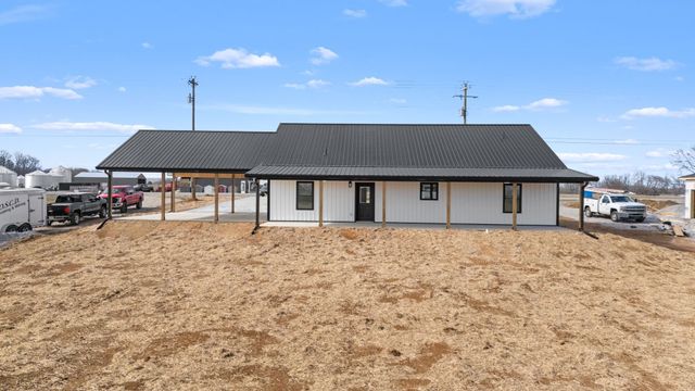 6245 McMinnville Hwy, Smithville, TN 37166