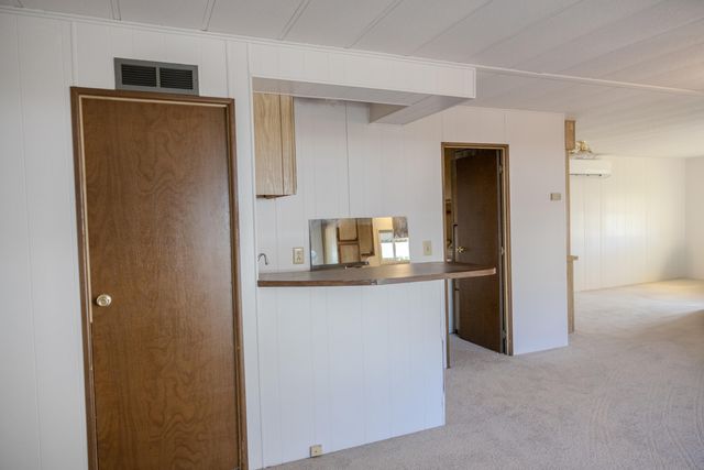 1001 Roguelea Lane, Grants Pass, OR 97526