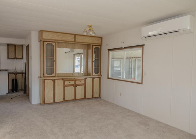 1001 Roguelea Lane, Grants Pass, OR 97526