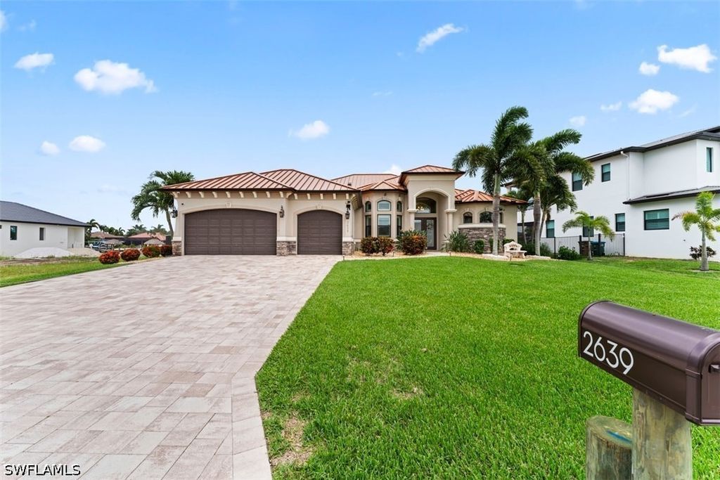 Image 3 of property listing at 2639 SW 29th AVE, Cape Coral, FL 33914