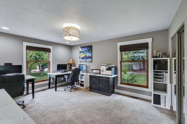 3411 S Best Rd, Veradale, WA 99037