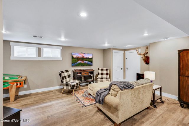 3411 S Best Rd, Veradale, WA 99037