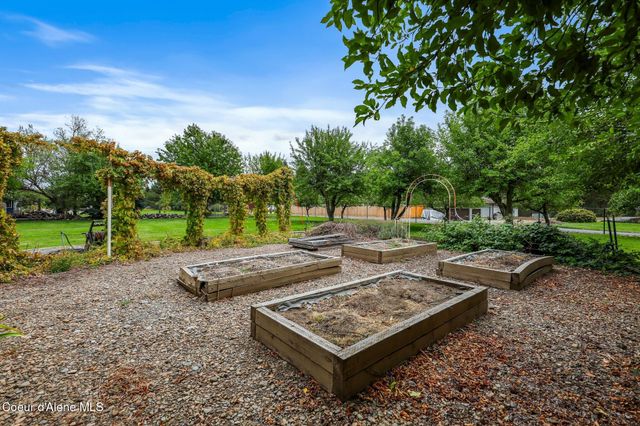 3411 S Best Rd, Veradale, WA 99037