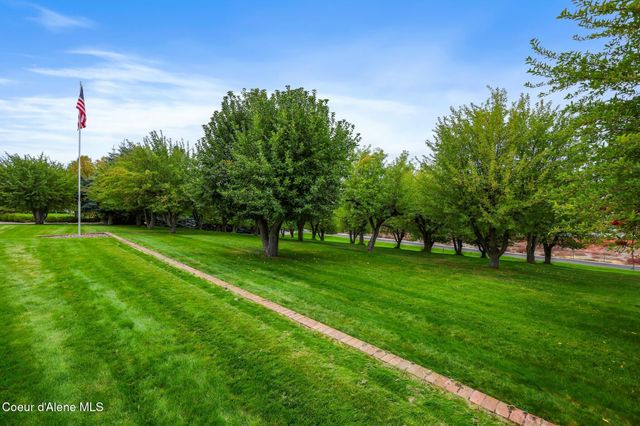 3411 S Best Rd, Veradale, WA 99037