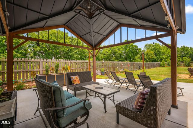82 S Farm Horse Trail, Smithfield, NC 27577