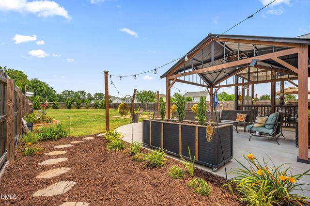 82 S Farm Horse Trail, Smithfield, NC 27577