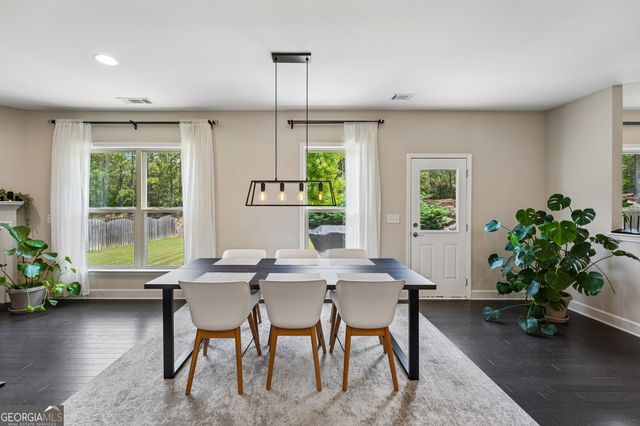 208 Roundwood Way, Peachtree City, GA 30269