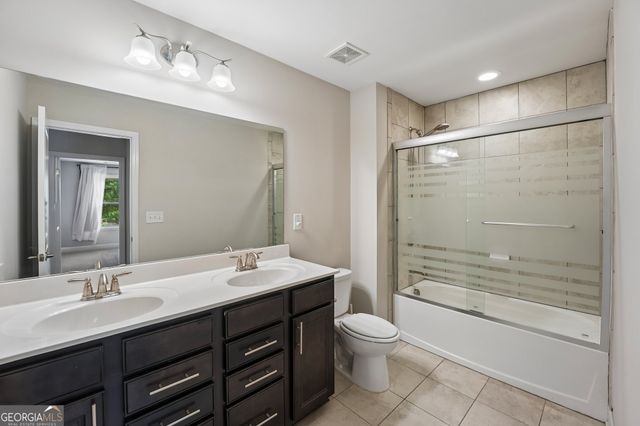 208 Roundwood Way, Peachtree City, GA 30269