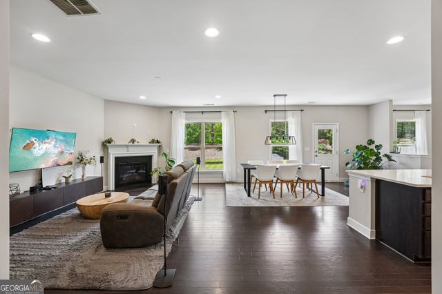 208 Roundwood Way, Peachtree City, GA 30269