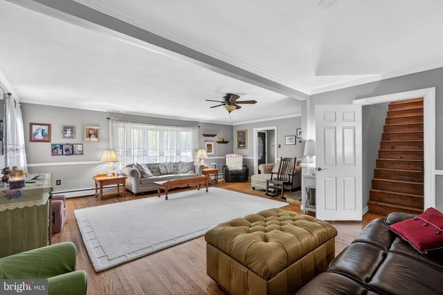 871 ROBERTS RD, Bensalem, PA 19020