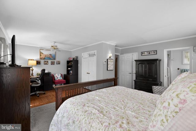 871 ROBERTS RD, Bensalem, PA 19020