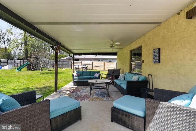 871 ROBERTS RD, Bensalem, PA 19020