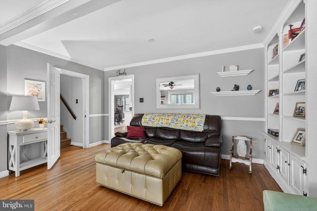 871 ROBERTS RD, Bensalem, PA 19020