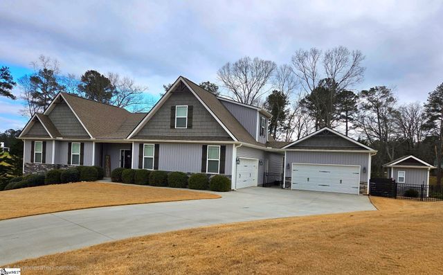 102 Pawleys Court, Anderson, SC 29625