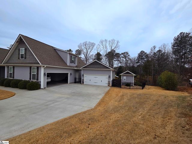 102 Pawleys Court, Anderson, SC 29625
