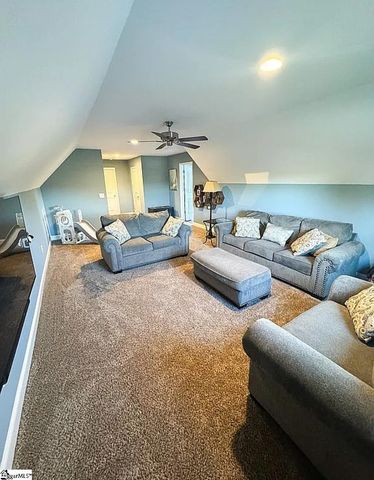102 Pawleys Court, Anderson, SC 29625