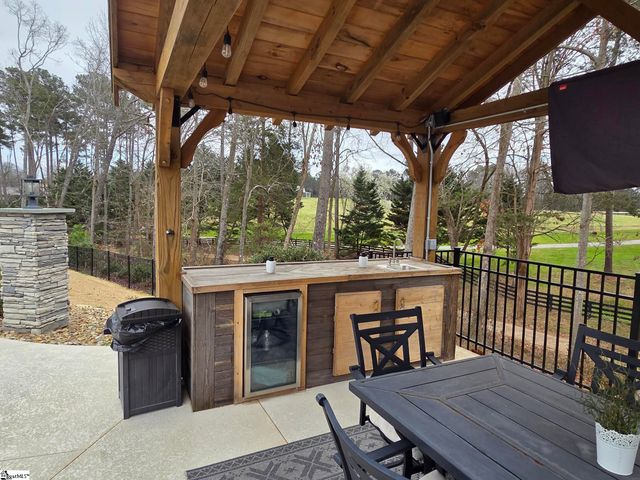 102 Pawleys Court, Anderson, SC 29625