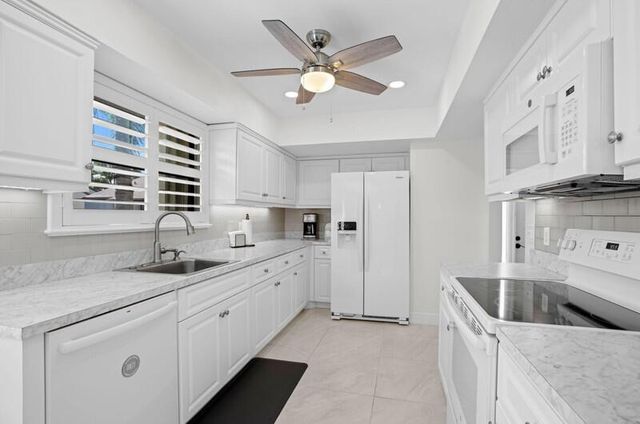 702 Wingfoot Drive D, Jupiter, FL 33458