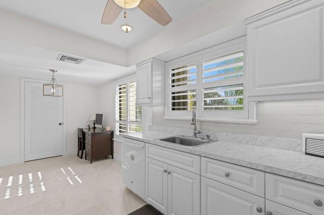 702 Wingfoot Drive D, Jupiter, FL 33458