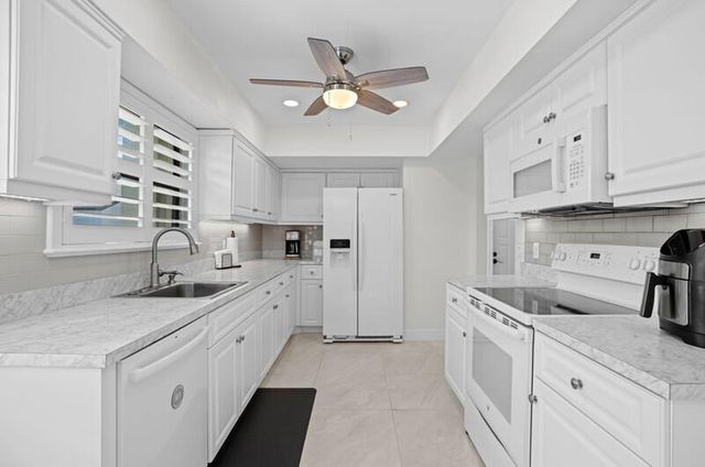 702 Wingfoot Drive D, Jupiter, FL 33458