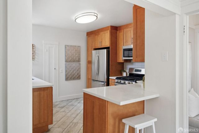 130 Brazil Avenue, San Francisco, CA 94112