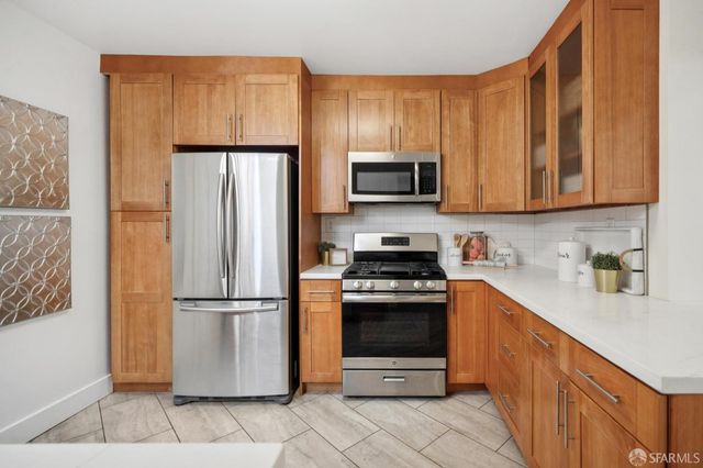 130 Brazil Avenue, San Francisco, CA 94112