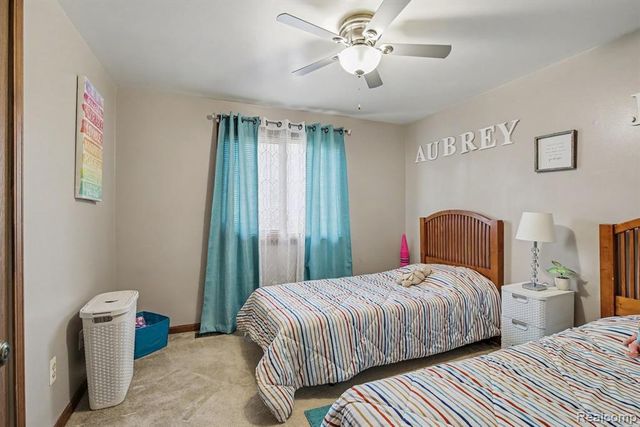 6323 Robison Lane, Saline, MI 48176